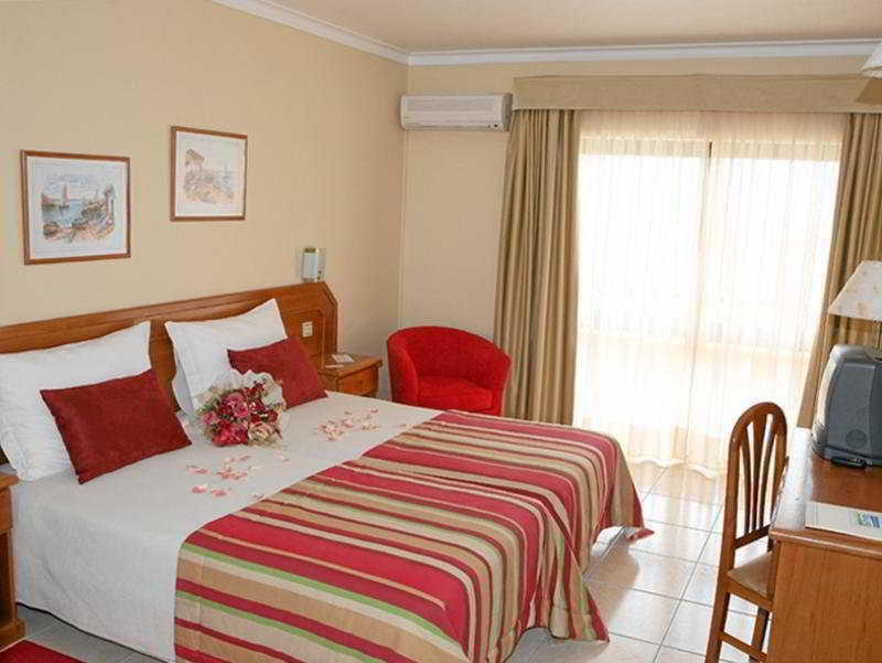 Mh Atlantico Hotel Atouguia Da Baleia Exterior foto