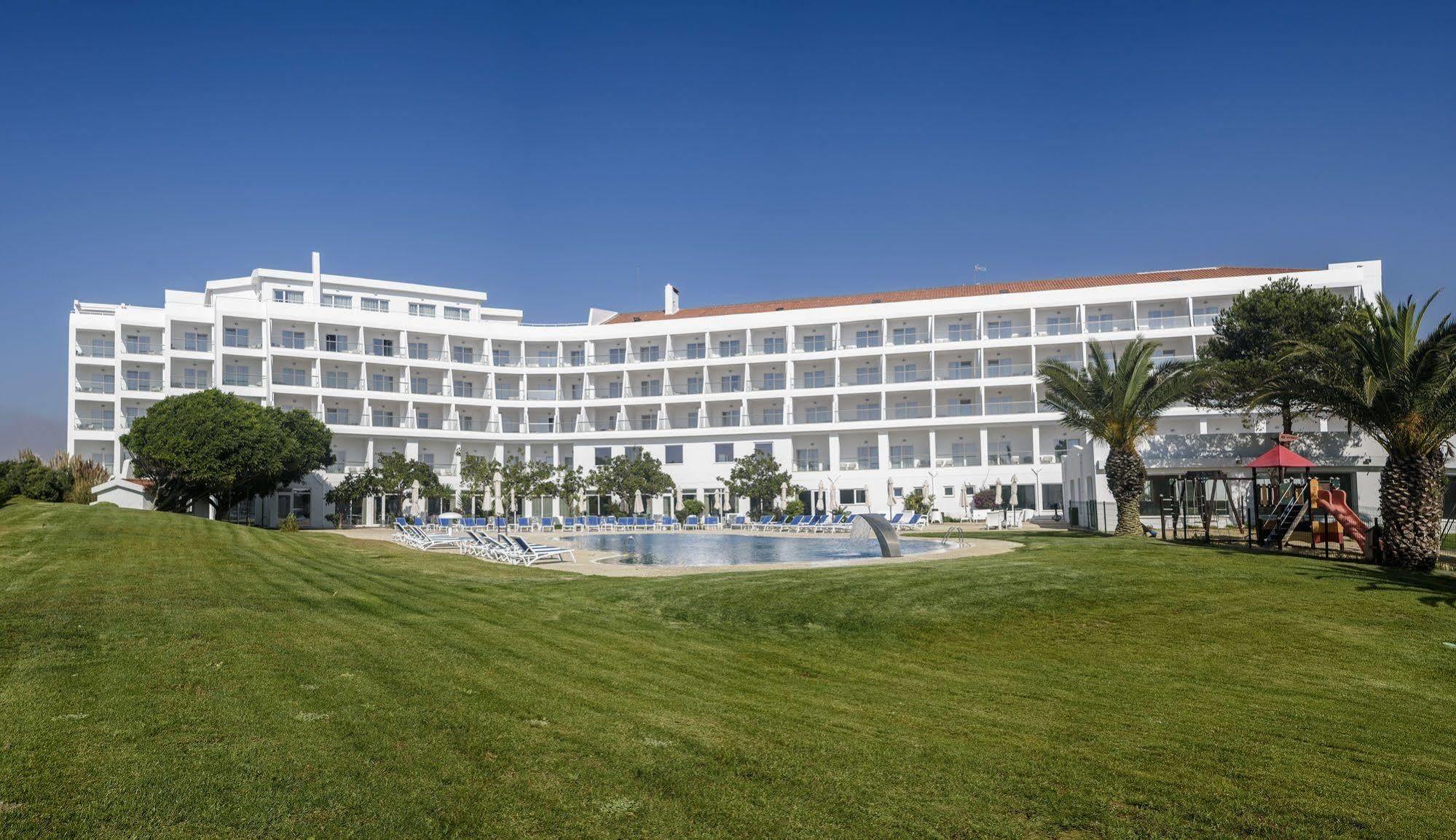 Mh Atlantico Hotel Atouguia Da Baleia Exterior foto